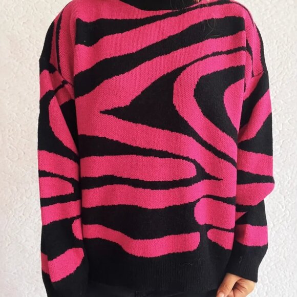 Zebra Print Round Neck Sweater - Picture 12 of 16